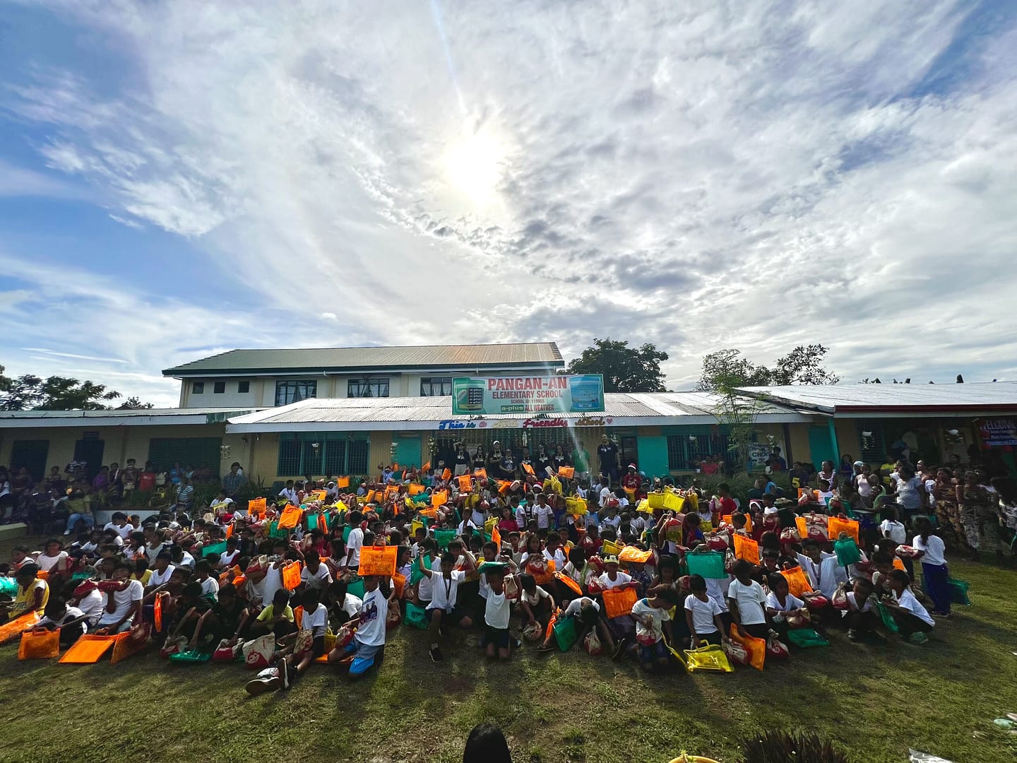 Full Scale - Project Giving